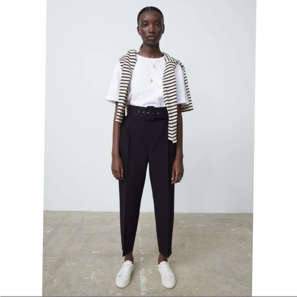 Bloggers fav Zara black high waisted pants - Picture 11 of 12